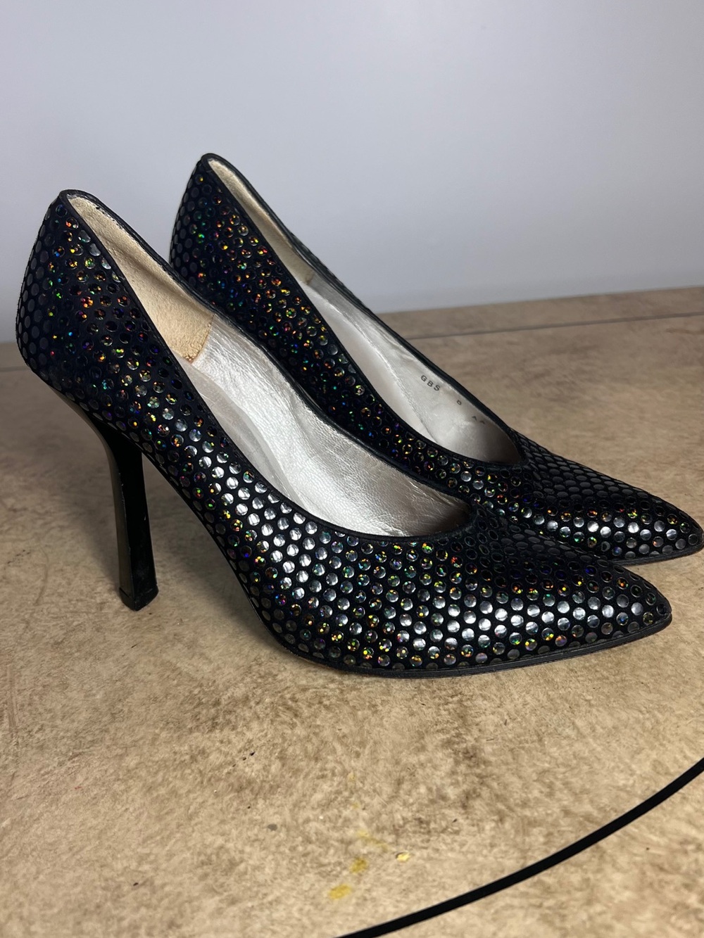 Vintage Charles Jordon Women's Black Iridescent stiletto shoe